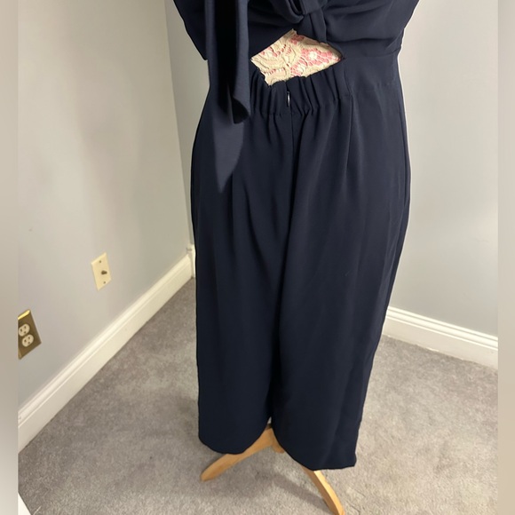 EUC J. Crew Faux Wrap Cutout Back Poplin Wide Leg Cropped Jumpsuit size 10 Navy - Picture 5 of 10